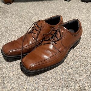 Dockers Men's Brown Leather Dress Shoes